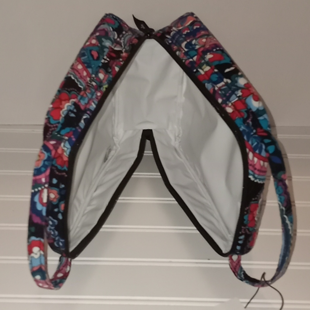 Vera Bradley  Haymarket Paisley  Lunch Bunch - Picture 12 of 12
